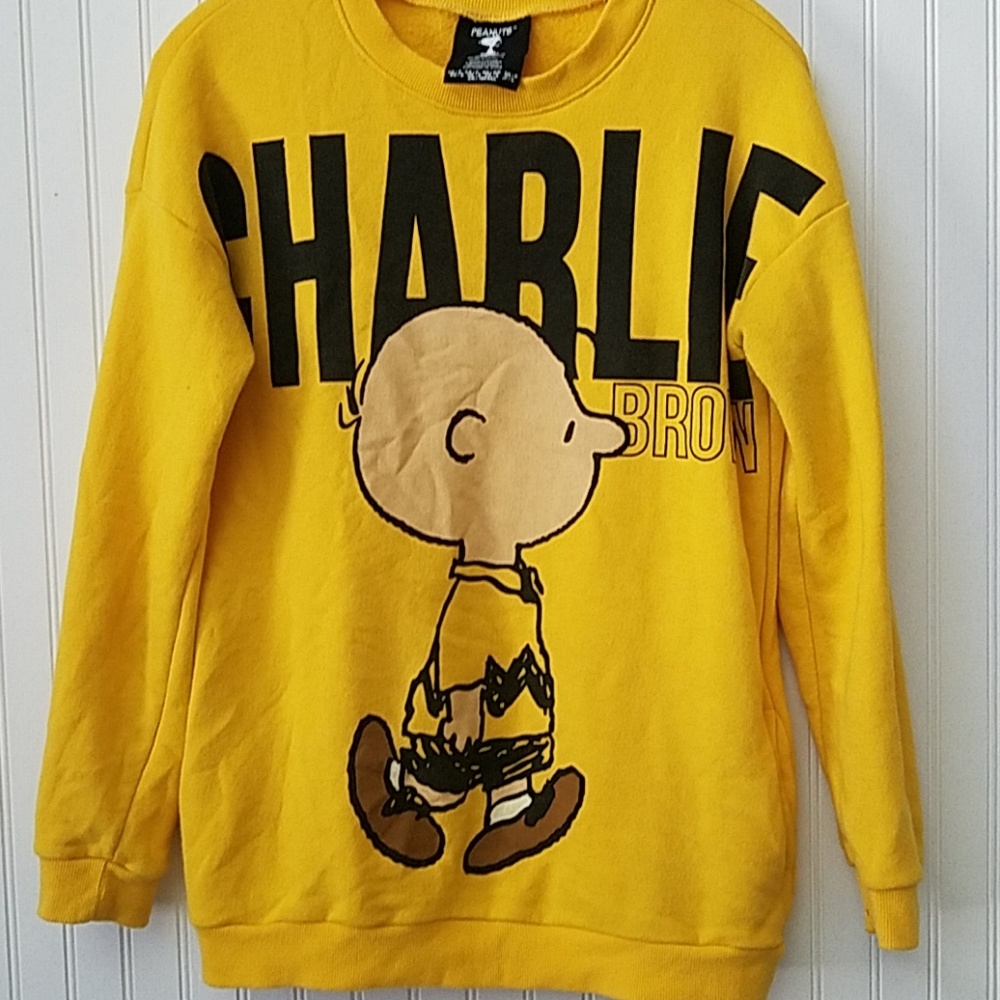 Charlie Brown sweatshirt